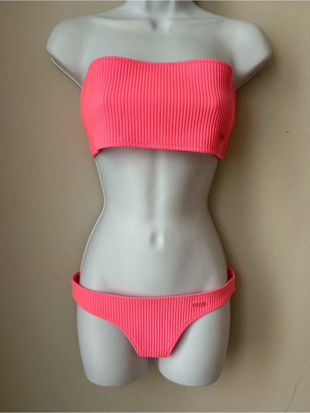 Triangle Neon Pink Ribbed Neoprene Bandeau Bikini - Size Medium